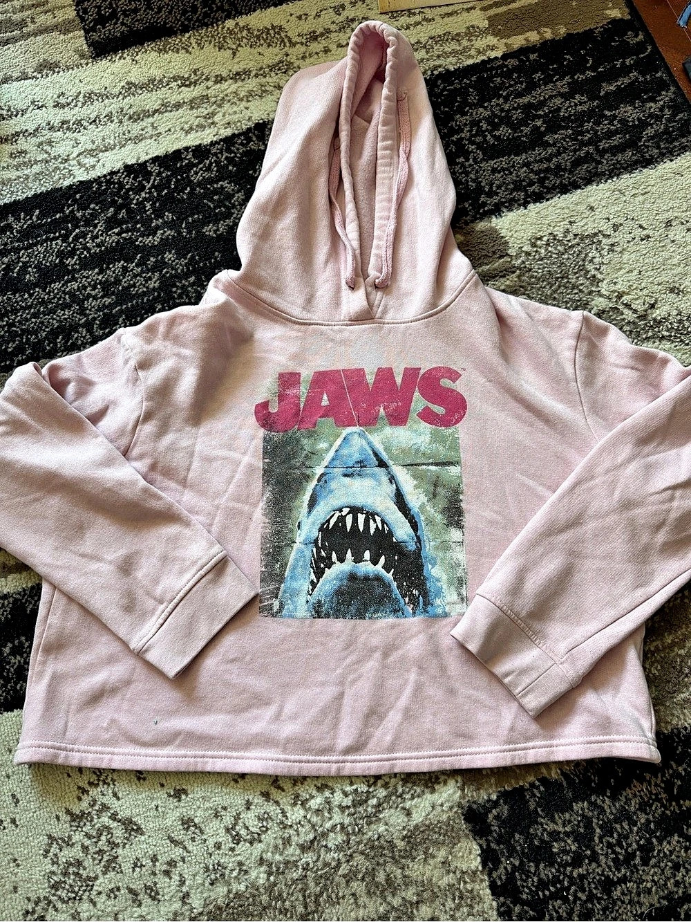 Women's Pink Jaws Horror Movie Cropped hoodie